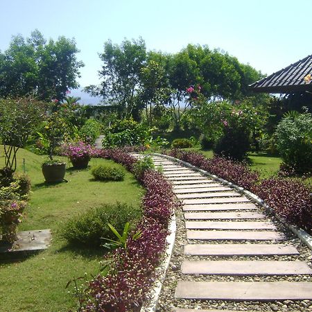 Maekok River Village Resort Mae Ai Bagian luar foto