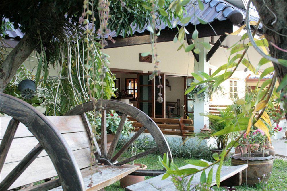 Maekok River Village Resort Mae Ai Bagian luar foto